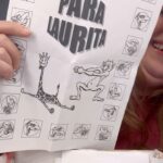 Lala Chus Instagram – Unboxing de una caja donde guardo tontunas de cuando era una moza. 
Ay Afri(L)