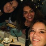 Lale Başar Instagram - Biraz eylence @senemsahin @esingundogdu77
