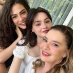 Lale Başar Instagram - Farah,ın güzelleri @adimfarahdizi @demetozdemir @deryapinarak @foxturkiye @o3medya