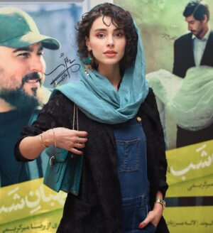 Lale Marzban Instagram - 💙اکران نگهبان شب 
@lemanblink 🙏🏻