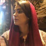 Lale Marzban Instagram – تو اما شاهد لحظه لحظه ی منی خدایا 
دستتو میگیرم و همه ی راه های نرفته ام رو می دوم… زمین می خورم و تو اروم مرهم زخم هایم می شوی …
این پایان اغازیست تازه… من با تو هر روز از نو شروع میکنم …. من با تو خوشبخت ترین دختر جهانم 
پ.ن:ل.م
عکس از @sepideh_amd