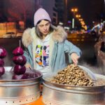 Lale Marzban Instagram - بهش گفتم از زیر باقالی ها بده می گه: چه فرقی می کنه؟؟؟ می گم: اگه فرق نمی کنه چرا می پرسی؟! می گه: تو چرا می پرسی ؟ می گم: تو اول پرسیدی!