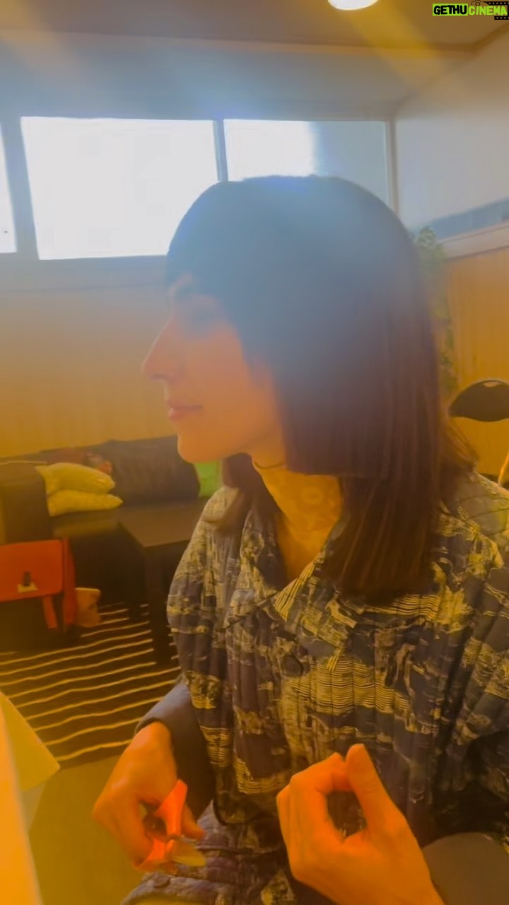 Laleh Pourkarim - 5.9K Likes - Min Vargtimme frisyr Ƥr bĆ„de kort och lĆ„ng, sĆ„ slipper man vƤlja.. šā¤ļø
..om nƄn ska testa, sƄ klipper man bara lite pƄ varje sida (som en extra lugg) :)