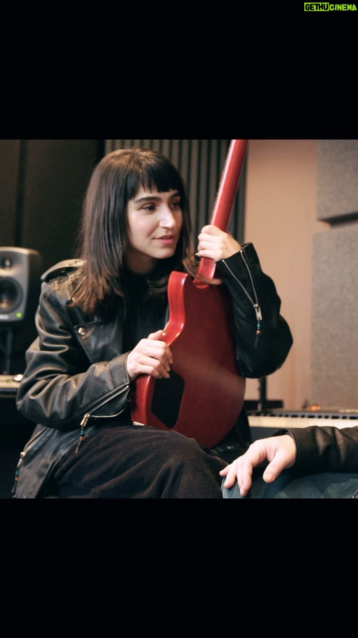 Laleh Pourkarim - 5.7K Likes - Hej Ƥlskade vƤnner! GƄr igenom lƄtlistan en sista gƄng nu infƶr tele2 nu pƄ lƶrdag och Ullevi nƤsta lƶrdag,, nu Ƥr det nƤƤƤƤra!