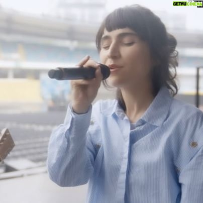 Laleh Pourkarim - 3.7K Likes - Spelar nya lƄten Vargtimme under soundcheck pƄ Ullevi.
Vilken kvƤll det blev. Tusen tack..
Vargtimme slƤpps nu pƄ fredag 1 september!
Tack @samuel.gajicki fƶr ditt fina gitarrspel šŖ
