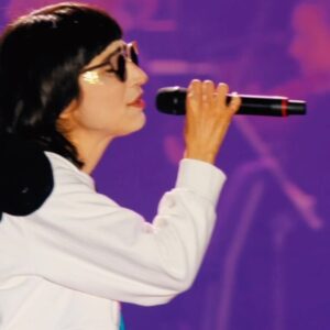 Laleh Pourkarim Instagram - Vi ses i sommar!!
Biljetter hittas på laleh.se.
På tele2 o ullevi är det sittplatser hela vägen fram o Ingen åldersgräns.