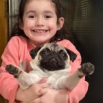 Lali González Instagram – Mi niña Bonita♥️💓
–
–
Era un agosto del 2018 y el ecógrafo me dijo : es un bebé saludable. Queres que sea una sorpresa el sexo o ya te lo digo !?
-Prefiero que sea sorpresa le respondí…segundos después al bajarme de la camilla “DECIMeeeee no aguanto más quiero saber “???!!!!
– Es una Nena !🫶🏼♥️💓
-Bien carajo !!! (grité en plena ecografía )

Hoy entiendo porque tanto te espere ! 😍
Mi niña sabia y fuerte que va conmigo a todos lados 😍
Toda mi vida te pense y te soñé ♥️
Hace 5 años que me explota el corazón cada mañana al despertarme y saber que soy tu mamá !
Te amo Rafaela 🌟
Feliz cumple mi piscis con luna en leo☺️👀🌔🌛