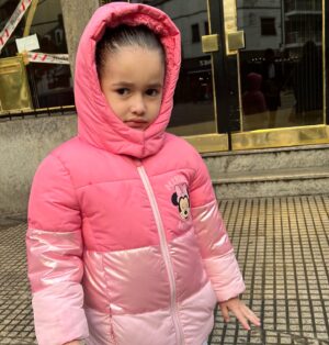 Lali González Instagram - Mi niña Bonita♥️💓
-
-
Era un agosto del 2018 y el ecógrafo me dijo : es un bebé saludable. Queres que sea una sorpresa el sexo o ya te lo digo !?
-Prefiero que sea sorpresa le respondí…segundos después al bajarme de la camilla “DECIMeeeee no aguanto más quiero saber “???!!!!
- Es una Nena !🫶🏼♥️💓
-Bien carajo !!! (grité en plena ecografía )

Hoy entiendo porque tanto te espere ! 😍
Mi niña sabia y fuerte que va conmigo a todos lados 😍
Toda mi vida te pense y te soñé ♥️
Hace 5 años que me explota el corazón cada mañana al despertarme y saber que soy tu mamá !
Te amo Rafaela 🌟
Feliz cumple mi piscis con luna en leo☺️👀🌔🌛