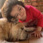 Lali González Instagram – Mi niña Bonita♥️💓
–
–
Era un agosto del 2018 y el ecógrafo me dijo : es un bebé saludable. Queres que sea una sorpresa el sexo o ya te lo digo !?
-Prefiero que sea sorpresa le respondí…segundos después al bajarme de la camilla “DECIMeeeee no aguanto más quiero saber “???!!!!
– Es una Nena !🫶🏼♥️💓
-Bien carajo !!! (grité en plena ecografía )

Hoy entiendo porque tanto te espere ! 😍
Mi niña sabia y fuerte que va conmigo a todos lados 😍
Toda mi vida te pense y te soñé ♥️
Hace 5 años que me explota el corazón cada mañana al despertarme y saber que soy tu mamá !
Te amo Rafaela 🌟
Feliz cumple mi piscis con luna en leo☺️👀🌔🌛