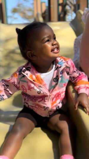 Lanisha Cole Instagram - This little girl right here has my whole heart ❤️ Mommy and Me park day ☺️
.
.
#onyxice