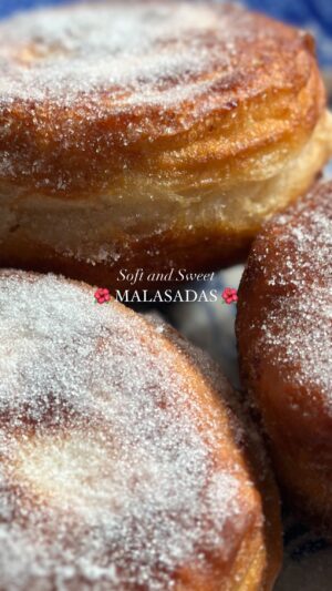 Lanisha Cole Instagram - My baby loves these 🥹❤️🌺 so I’m practicing my Malasada making skills… how’d I do babe @brianpaulkuba? 🙆🏾‍♀️🤲🏾
.
.
#malasada 
#pillsbury