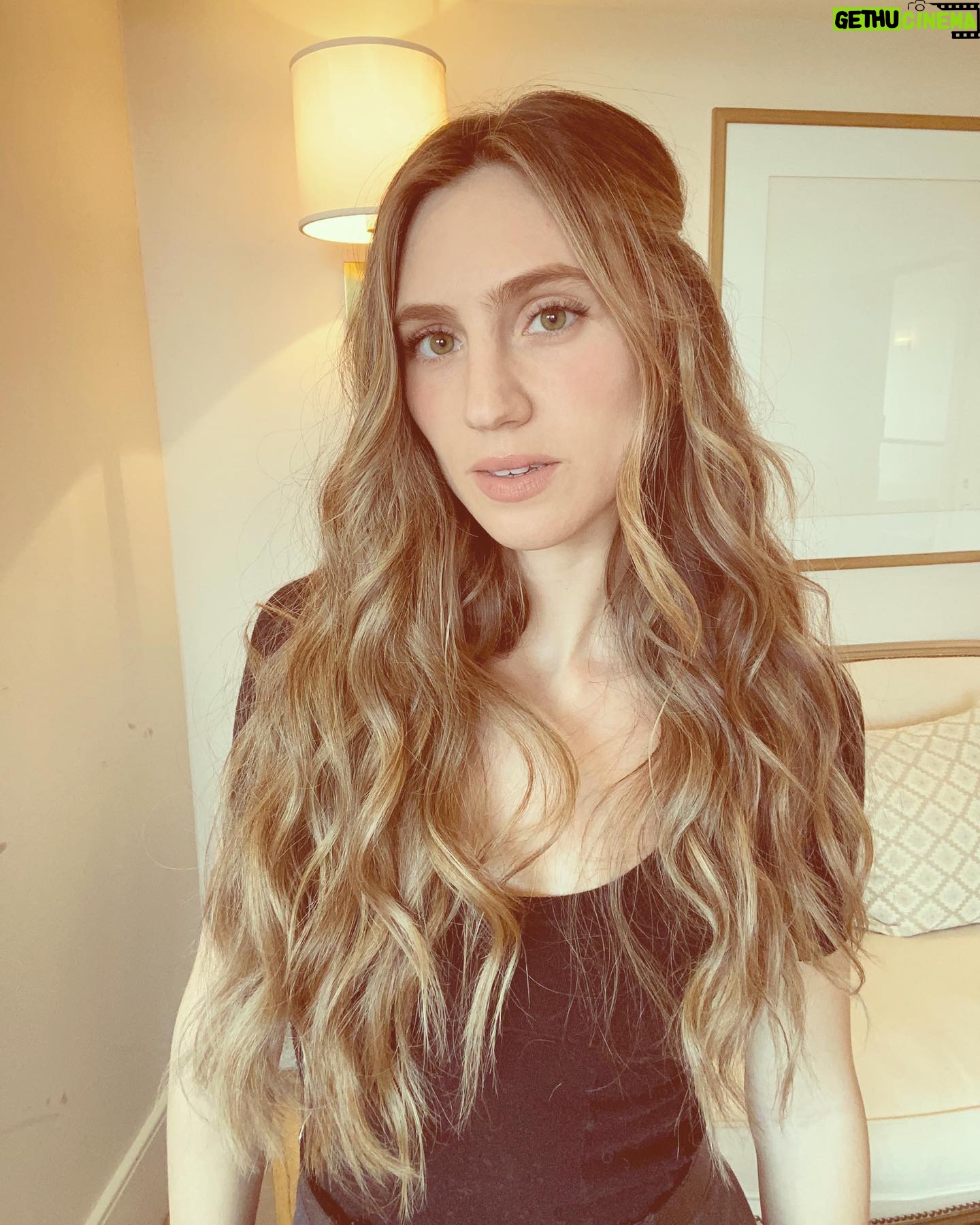 Lara Pictet - 5.3K Likes - Veni… Vidi… Blonde 👩🏼 T.B.D