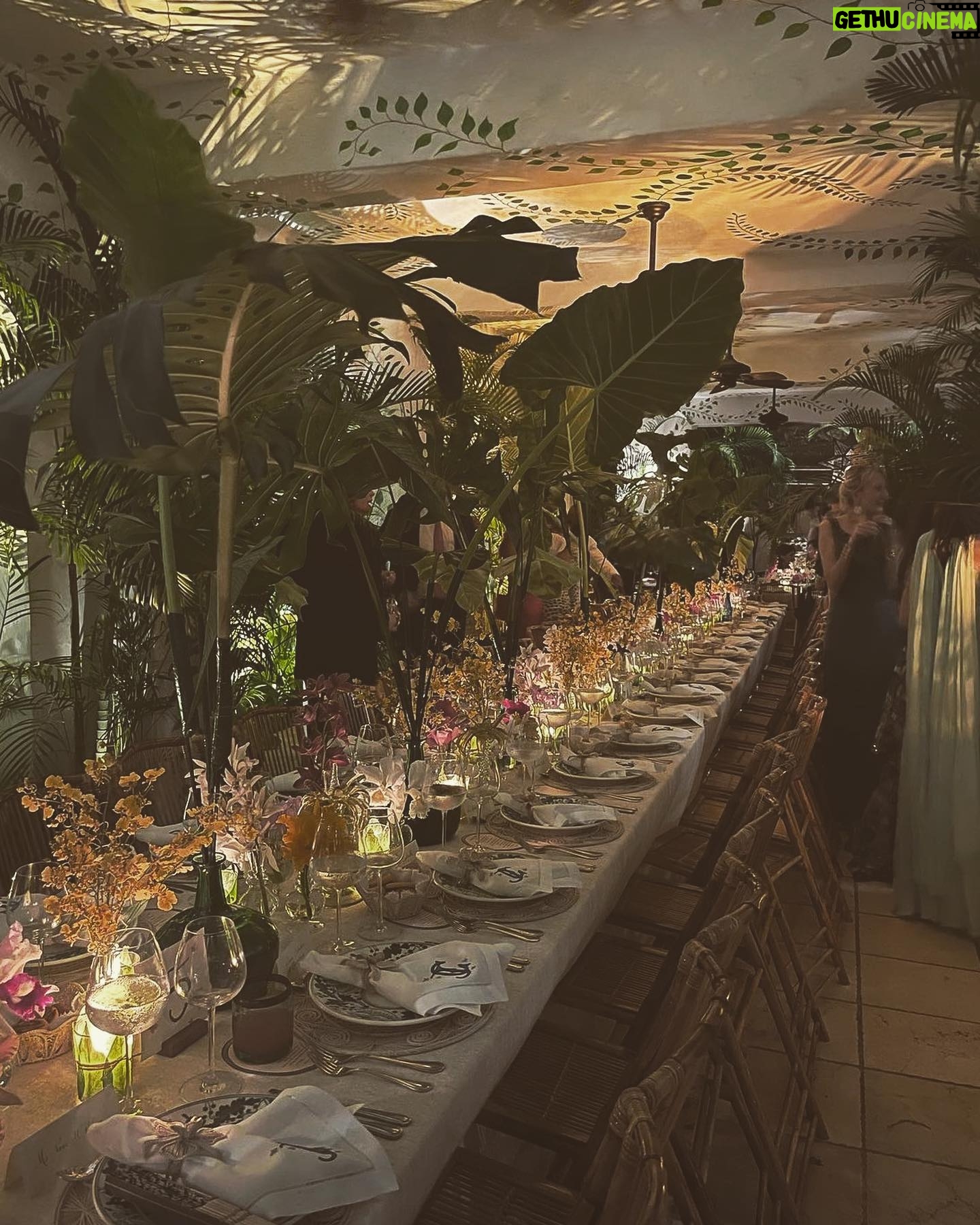 Lara Pictet - 1.2K Likes - Better late than never 🌴 #CloJo 💐 🐚 Missing every part of this. A union forever filled with love, joy, family and total and complete abundance.
📸 photo cred @chloe_said