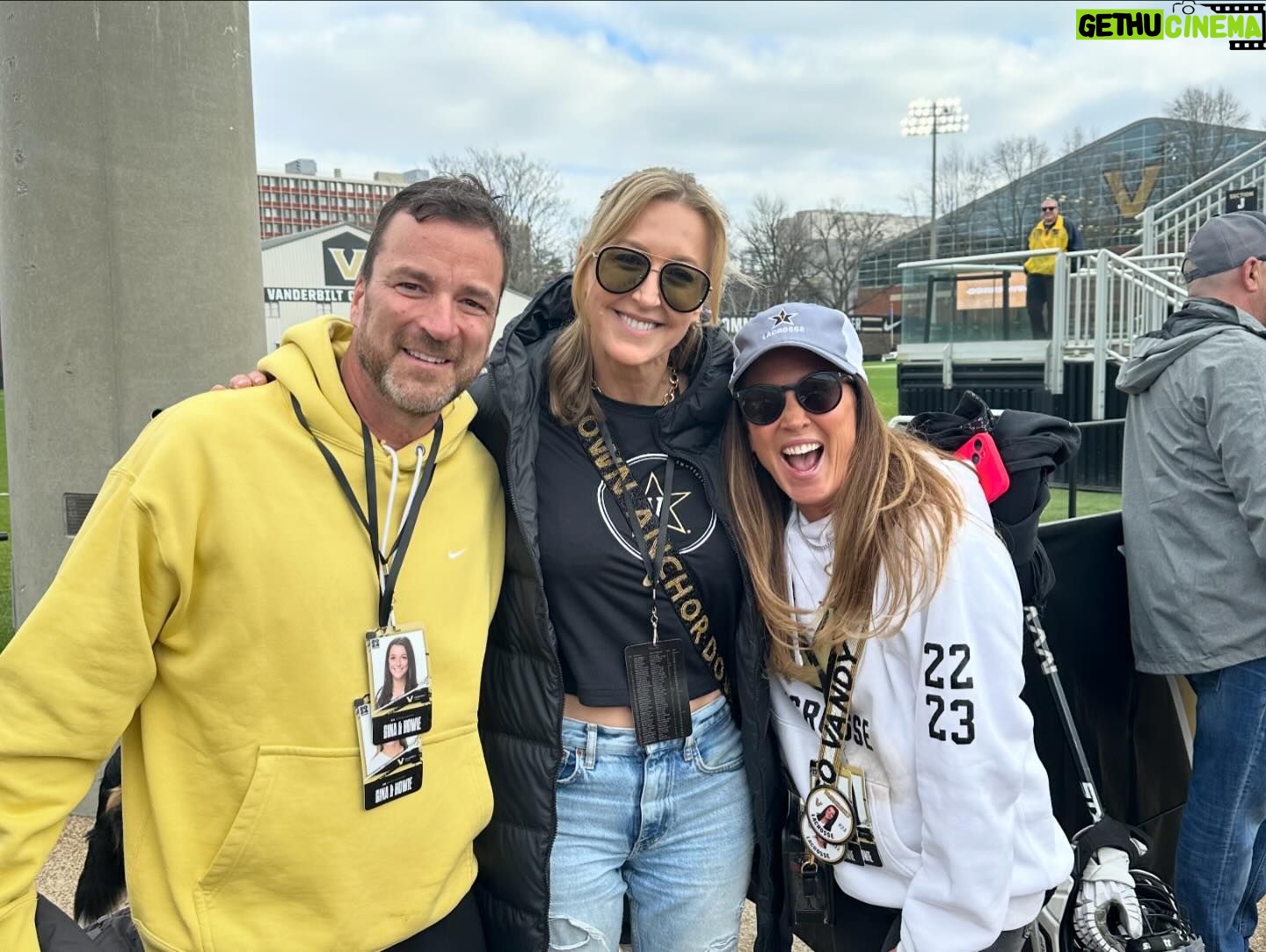 Lara Spencer Instagram - ❤️my fellow freshman moms. ➡️ slide for more. Love the Vandy Lax Family---a loyal and hearty crew!!! Just the best. Great job to our girls who got it done!!! Good luck this week!!! #anchordown⚓️