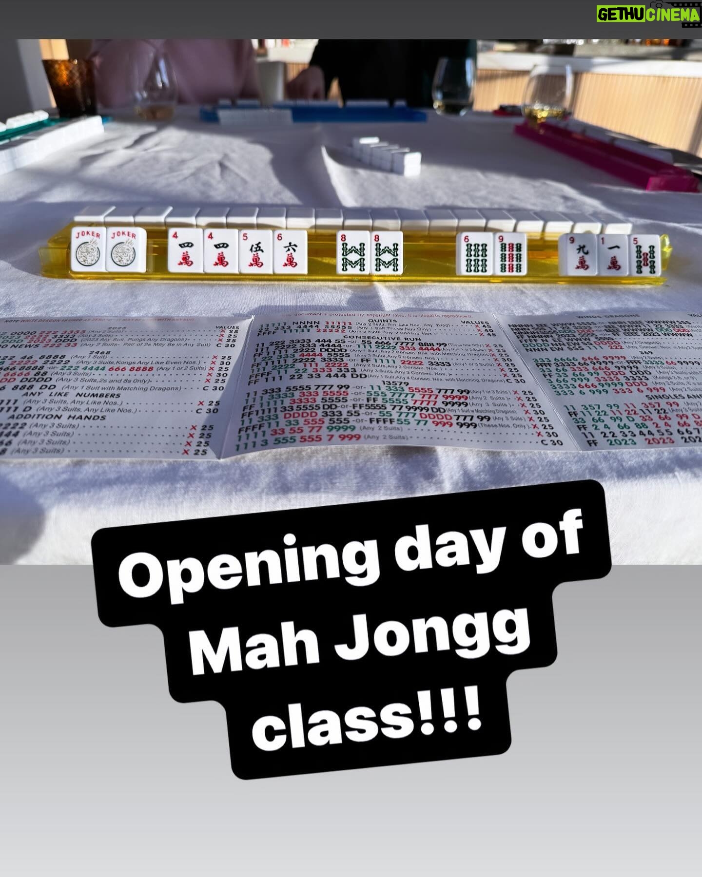 Lara Spencer Instagram - New Year's Resolution to try more new things=learn how to play maj Jongg=my brain hurts. At lease we had great bites. And wine=not giving up.