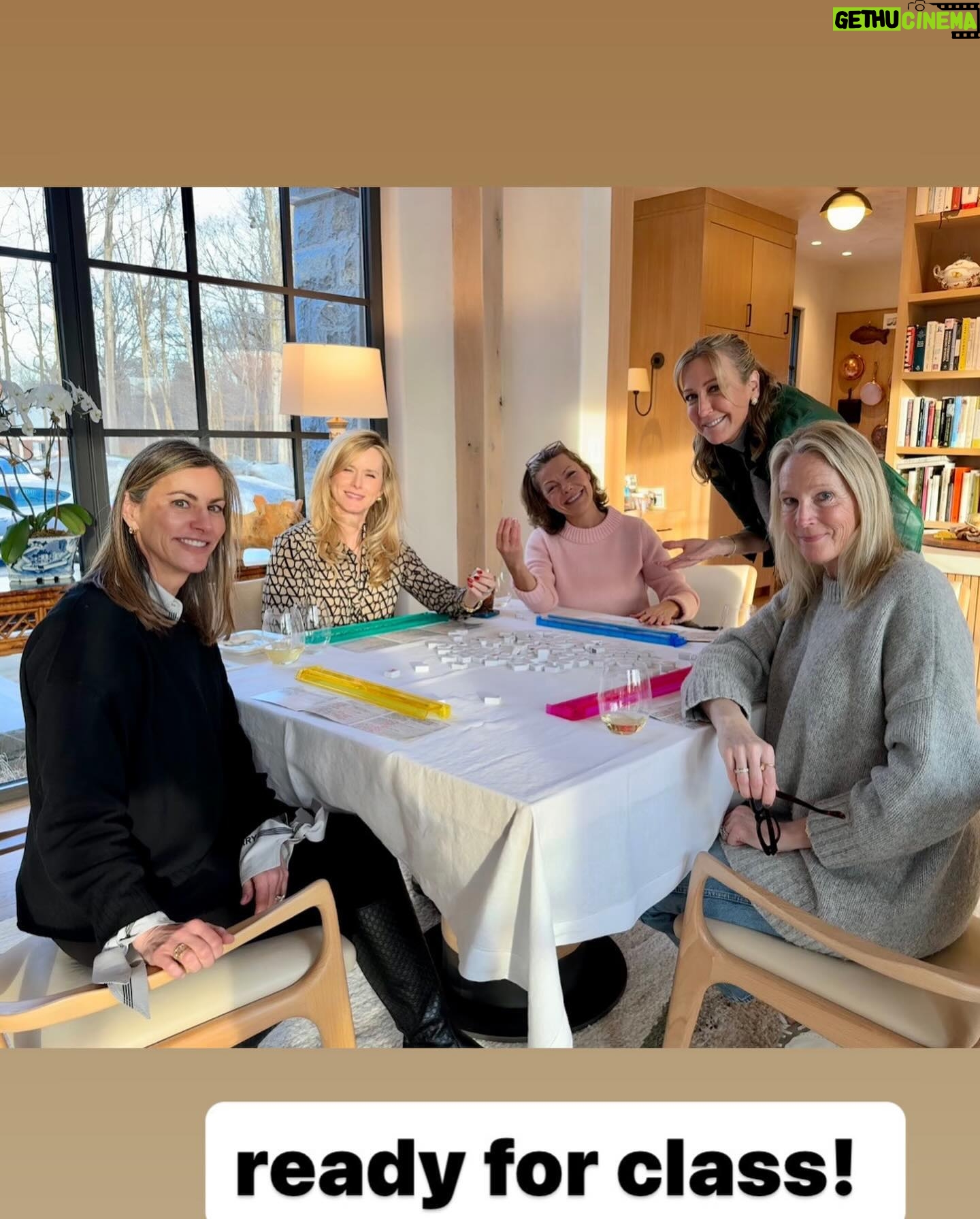 Lara Spencer Instagram - New Year's Resolution to try more new things=learn how to play maj Jongg=my brain hurts. At lease we had great bites. And wine=not giving up.