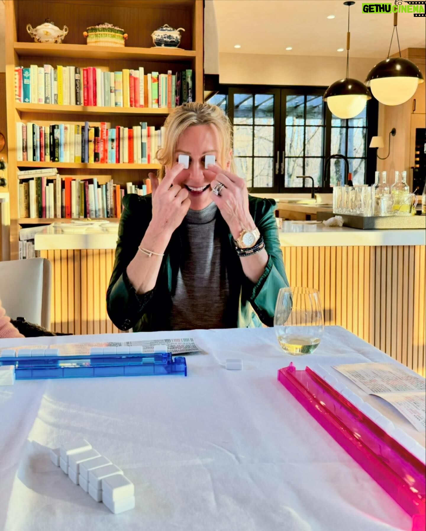 Lara Spencer Instagram - New Year's Resolution to try more new things=learn how to play maj Jongg=my brain hurts. At lease we had great bites. And wine=not giving up.