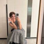 Larine Tang Yue-Ping Instagram - 最近皮膚管理得好 想大家讚下我 就嚟返香港做野 勿念 請期待
