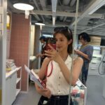 Larine Tang Yue-Ping Instagram – 是日天氣beautiful
啊媽無帶我買Apple