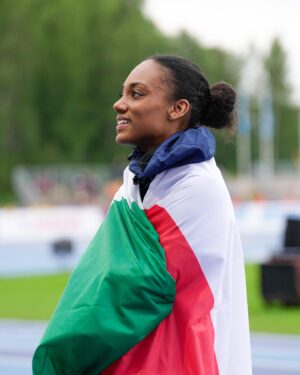 Larissa Iapichino Instagram - 6.93m in the first attempt 🤯

Larissa Iapichino 🇮🇹 brings home the long jump gold 🤭 with equalled European lead 🤌

📸 @zlta.bunda 

#Espoo2023 #athletics #trackandfield #yoursportforlife