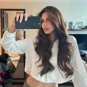Larissa Bonesi Instagram - ✈️🌻🧿🩷🎥