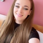Larissa Rieß Instagram – LARI LUKE Baby Merch 🩷🤝 Link in meiner Bio