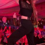 Larissa Rieß Instagram – Luft und Liebe Festival 🩷
.
.
.
.
.
.

#dj #producer #pregnantdj #pregnant #techno