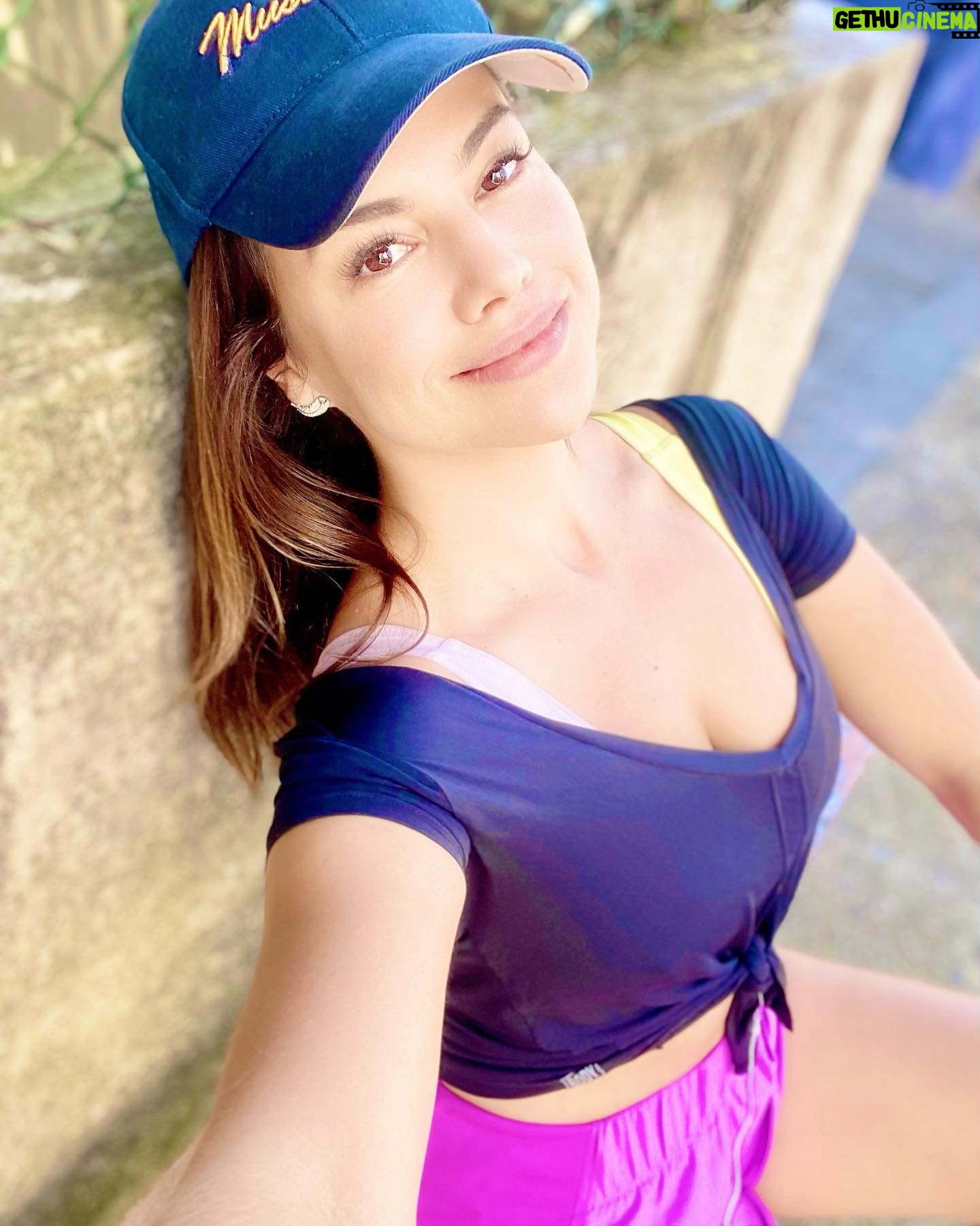 Laryssa Dias - 3 Likes - Domingo 💜
Aconchego
Chocolate
Natureza
Música
Amigos
Meditação
Amor
E o seu?! 🦋
#domingo #laryssadias