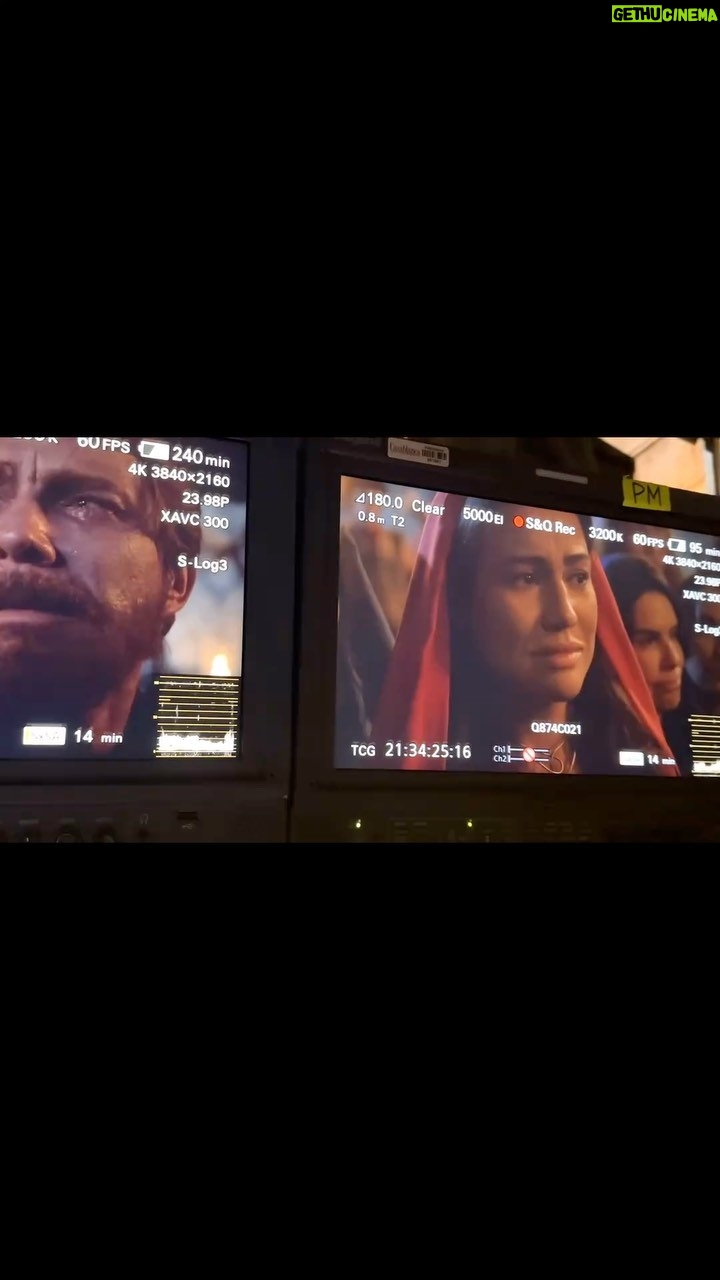 Laryssa Dias - 3 Likes - Emocionante!! Liga a 📺 às 21h para brindar comigo as últimas cenas de Afra na @seriereis 💃🏻
Revendo esses momentos extremamente honrada e feliz em fazer parte de um trabalho tão lindo!!
Agradeço à Deus primeiramente 🙏🏻
Quero agradecer à @casablanca_content e @seriellaproductions @recordtvoficial pelo carinho e oportunidade!! 🎬
Foi muito especial fazer parte @godllywoodoficial muito obrigada 🤍 🙏🏻
Afra foi um desafio, aprendi, me mocionei!
Meu carinho e agradecimento à todos os envolvidos! Absolutamente todos! Da cancela de entrada ao estúdio!
Em especial à Direção, Leo Miranda, e meus colegas queridos de cena como @petroniogontijo @rickytavares @ademiremboava @estherdeoliveiraaa @michellemartinsof @catarinamartorelli @julianavieira1736 @taiszavareze @fabi_salabertt
Todos marcados no post e em meu coração!
Meu beijo para @maryapdacosta @anaclaudiamota @raquellcal @leticiagalinari @soujuliaprado @silvinhagattai
Até a próxima!!!
Lary 🤍 #seriereis #laryssadias #atriz