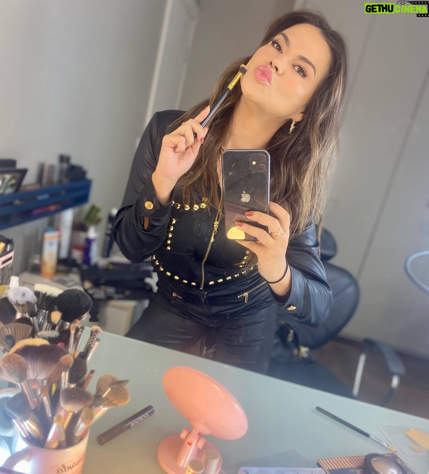 Laryssa Dias - 3 Likes - Photodump Outubro 📸
Espia!! 👉🏻
Aprendizados difíceis
Amor gratificante
Descobertas valiosas
Música sempre
🤍
#dump #photodump #laryssadias