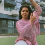 Lasya Nagaraj Instagram - @lasyanatyam #kaheched #kathak #indianclassical #classicaldancesofindia #madhuridixit #devdas #dancerstoronto #danceractor #trendingreels