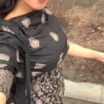 Lasya Nagaraj Instagram - Screw it ! Let’s go traditional 😉 . . . #walklikeyouownit #whereeveryougo #dontforgetyourroots #toronto
