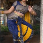 Lasya Nagaraj Instagram - Reels inbetween takes! #bharatanatyamreels #classicalmusic #classicaldancersofinstagram #ourheritage #culture #temple #oldtemplesofindia