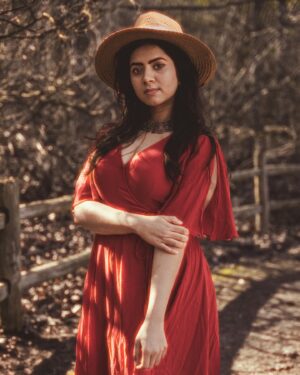 Lasya Nagaraj Instagram - #gypsygirl 
Photography : @ansh_sogani 
.
.
.
#desertrose #redmistress #canada🇨🇦