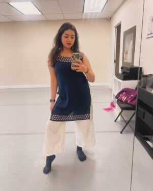 Lasya Nagaraj Instagram - Going Desi in North America .. 

Because I guess everyone loved the story, I had to make it a post ! 🙈
.
.
#proudindian