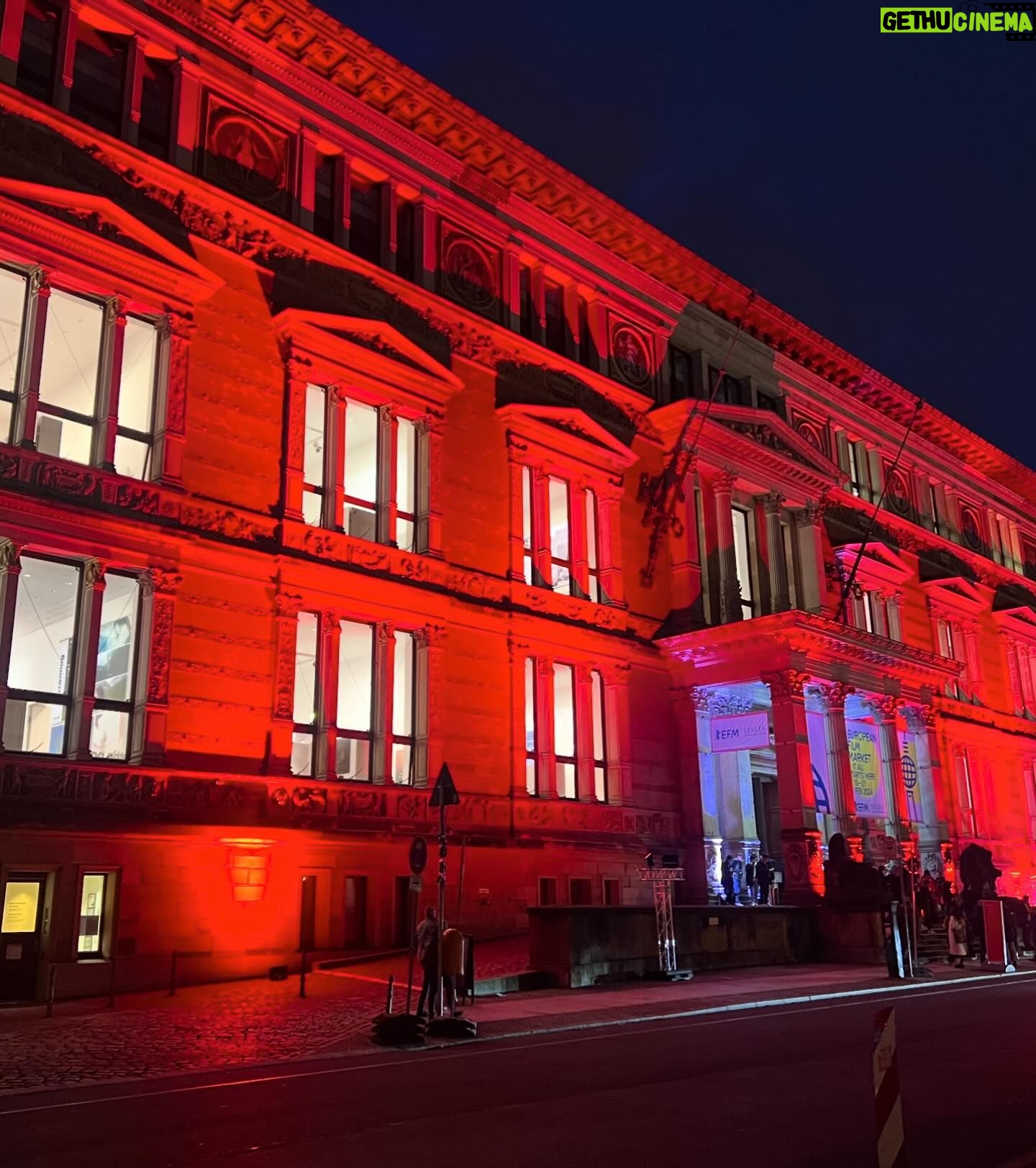 Lasya Nagaraj Instagram - How many of you want to go to the European Film Market, the Berlinale or the Cannes Film Festival’s at least once in your lifetime? #tfsxberlinale @torontofilmschool