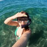 Laurène Arnoux Instagram - Nouveau vlog snorkeling let’s gooo 🐠🐟 Quel est votre loulou préféré ?