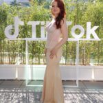 Laurène Arnoux Instagram - Festival de Cannes jour 1 Outfit: @ninaricci @tucked.friperie Glam: @sephorafrance Nails: @ateliersbparis Stylism: @tucked.friperie Team: @tiktok_france