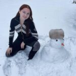 Laurène Arnoux Instagram – Miguel a la montaña ⛄️🤍