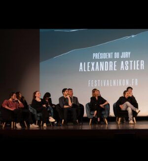 Laurène Arnoux Instagram - Clap de fin du @nikonfilmfestival 🎬
Tellement heureuse d’avoir participé à cette aventure 🫶🏻🫶🏻 comme première expérience de jury on fait difficilement mieux. Continuez de créer et de tenter des trucs, pas besoin de prix pour être fiers de vous ❤️ 
📷- @clairedemphoto @mailletpauline