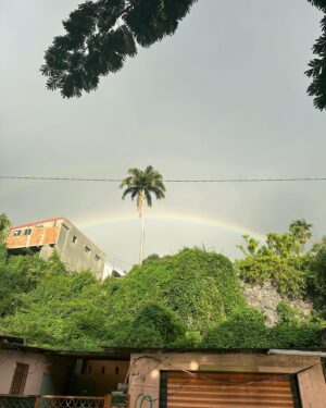 Laurène Arnoux Instagram - Officiellement une pirate des Caraïbes 🏴‍☠️
