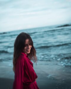 Actress Laura Adriani HD Instagram Photos and Wallpapers May 2023