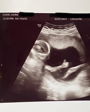 Laura James Instagram - 5 months with you 🤍 we can’t wait to meet you🐣