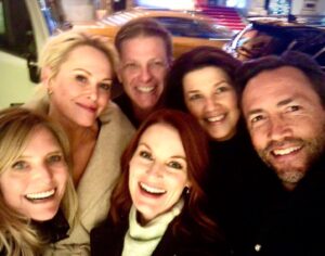Laura Leighton Instagram - Ran into a few friends last night . 😬❤️#MelrosePlace  #NYC  #FriendsForever