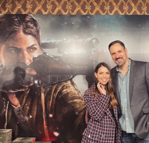 Laura Bailey Instagram - Launch party. Big face. #callofduty #vanguard