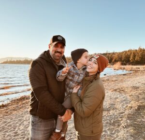 Laura Bailey Instagram - Thanksgiving 🍁 
Forever thankful for my amazing bestie, @pamelajoybaker for always capturing the most beautiful memories.