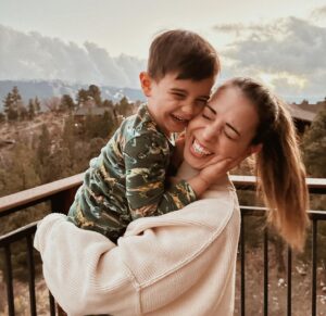 Laura Bailey Instagram - Thanksgiving 🍁 
Forever thankful for my amazing bestie, @pamelajoybaker for always capturing the most beautiful memories.