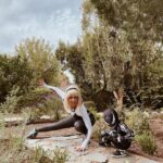 Laura Bailey Instagram - Spider Gwen and Wolverine had symbiote. Also my bloodstream is now 80% sugar. Thank you to my bestie, Ahsoka (@pamelajoybaker) for the pics!