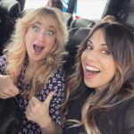 Laura Bailey Instagram - New York ComicCon bbs! #thelegendofvoxmachina panel happening soon!!!