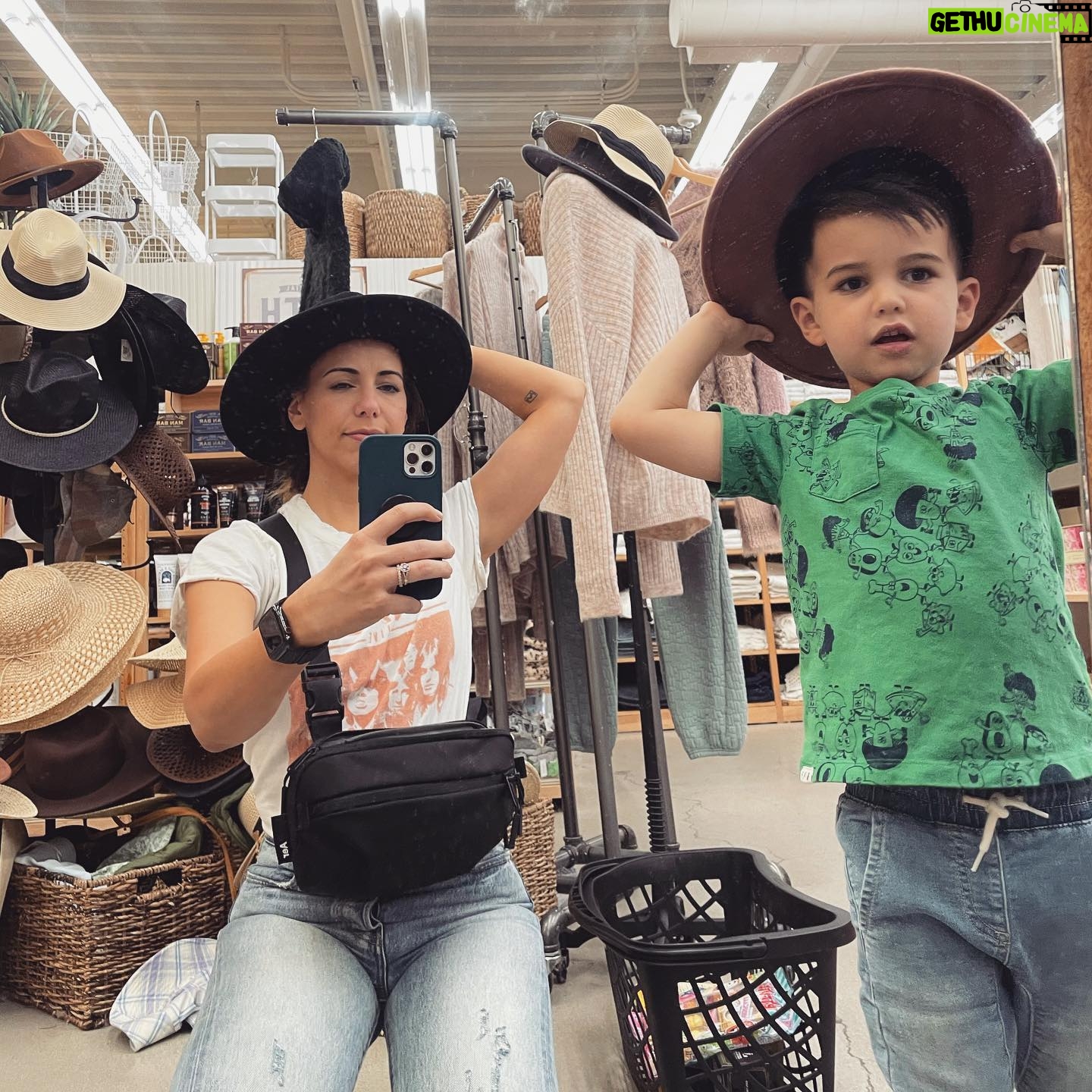 Laura Bailey Instagram - I went and created my favorite lil shopping buddy.
